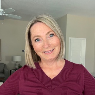 Angela Masson - Fashion Over 50