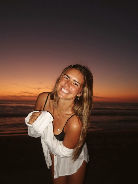 shoutout to the winter sunshine for making me SO happy🌞🌅