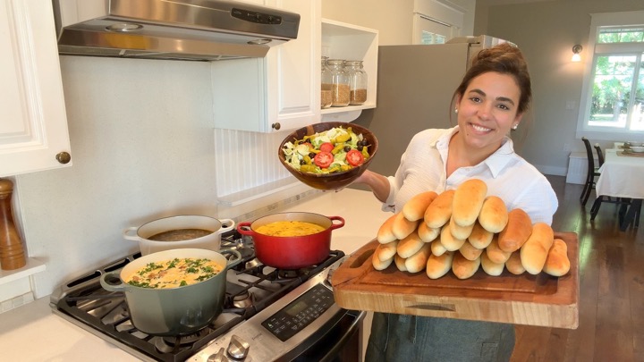Recreating Olive Garden’s Endless Soup, Salad & Breadsticks From Scratch!
