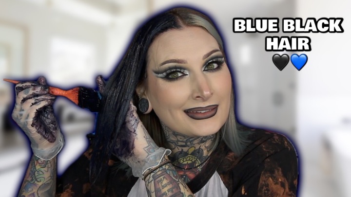 DYEING MY HAIR BLACK! 🖤