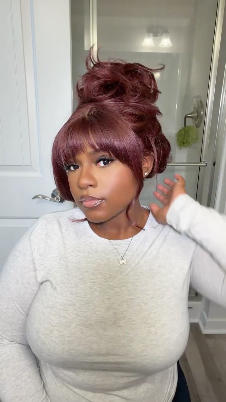 Love me an updo with bangs 😍 this is “BELISSA” from Outre 🍒 #outresentit #syntheticwigs #outre