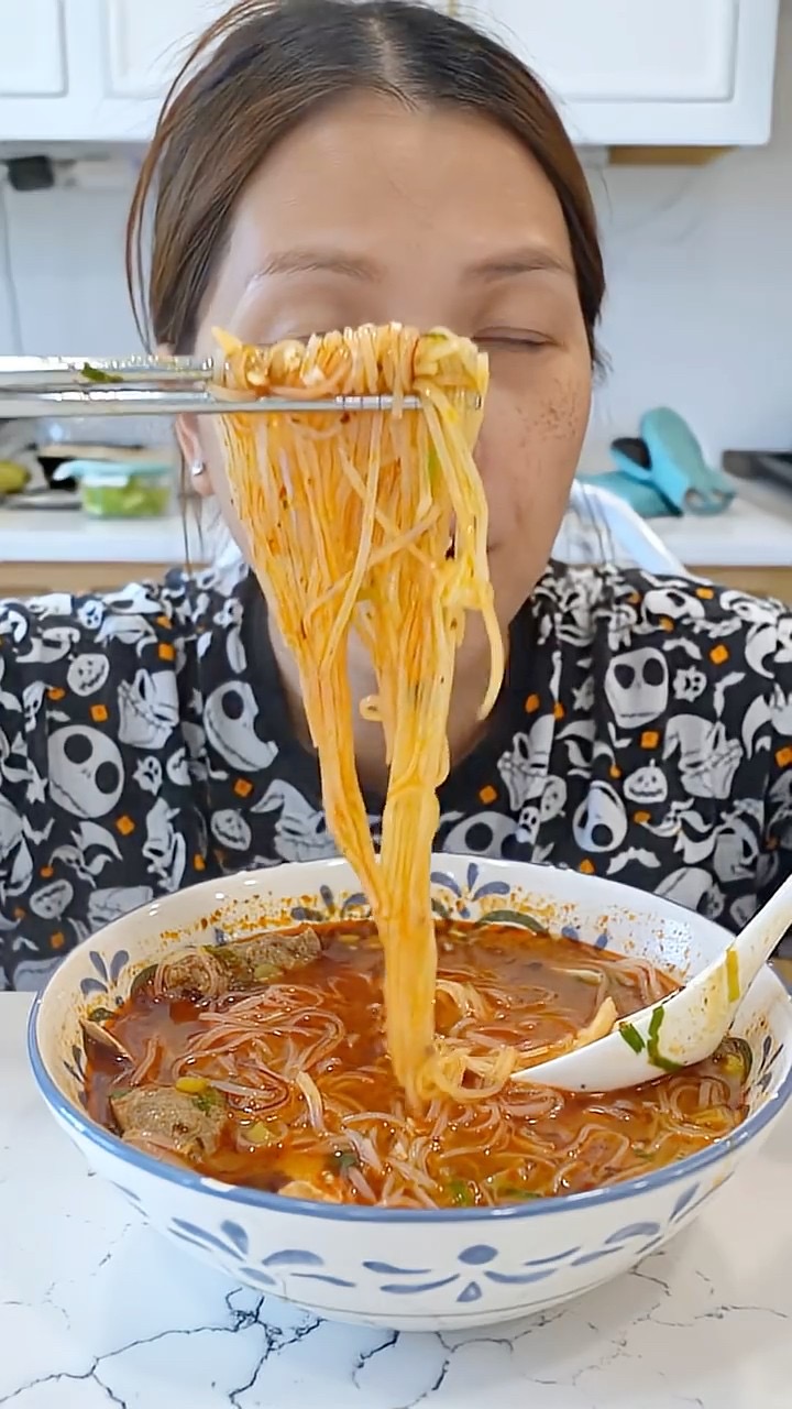 STOP buying pho… make chicken pho instead