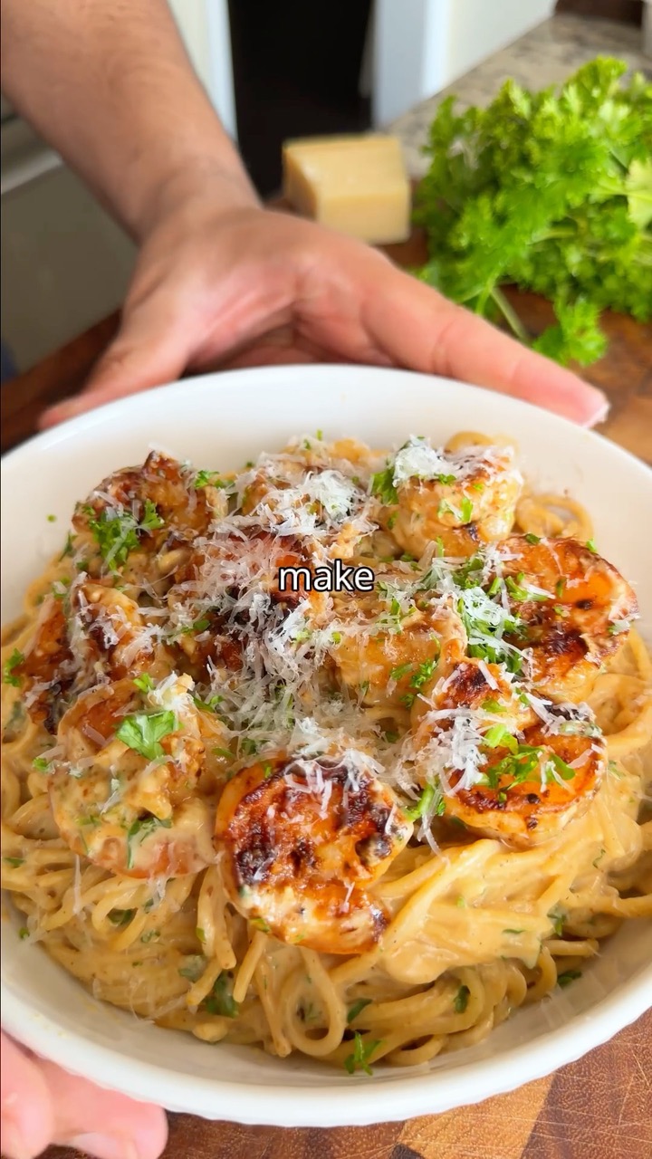 Healthy Shrimp Alfredo Pasta 🍝 🤤