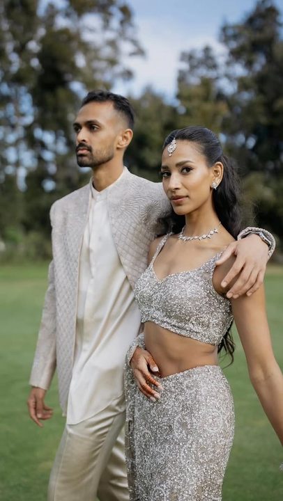 TURN. SOUND. ON.

Niki & Sagar: The Vibe Edit

2 drones may or may not have been broken in capturing this: totally worth it. 

Film by @mikifilms

Haldi, Sangeet & Satak Creative Direction, Planning, Design: @amorabyneha
