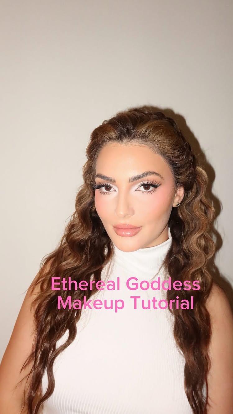 Recreating Zendaya’s iconic goddess glam ✨🤍 

Photo Credit: @gettyimages 
Makeup Artist: @ernestocasillas
IPSY Products: 
@realhermakeup Ev