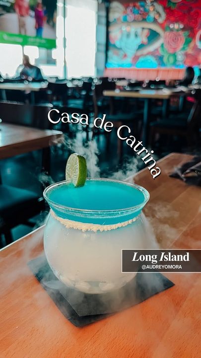 We enjoyed a fun date night at @casa_de_catrina in Carle Place, Long Island. It was the best Mexican food I’ve had in awhile and service was top-notch. (Shout out to Ken!) Menus were presented through iPads, and there we