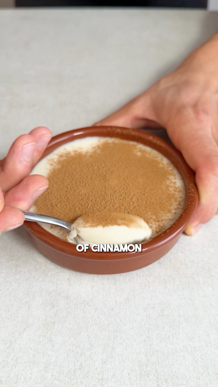 Creamy almond pudding