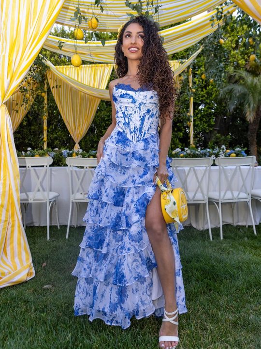 A perfect almafi coast birthday to celebrate @suelynmedeiros 🍋👑✨ Suelyn, you are such a beautiful soul, inside and out! We are all so blessed to know you and have you in our lives. 

Thank you for all you do for your lov