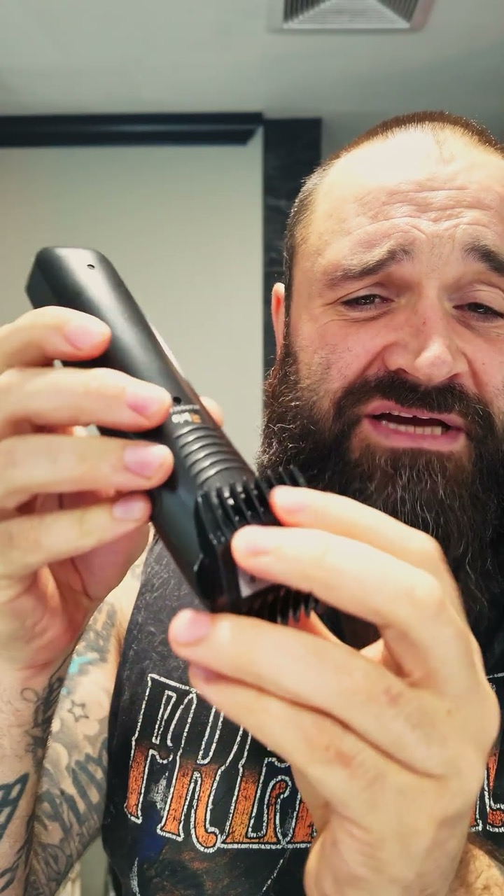 Easy DIY Beard Trimming at home Trick!! #barbershop #mensgrooming #barber #trimmer #grooming