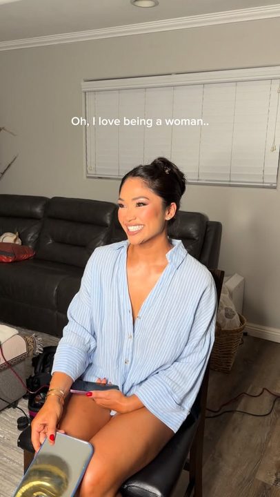 This confidence? Everything. This reaction? Even better.
🤌🏼✨

#makeup #reels #explore #beauty #glamour