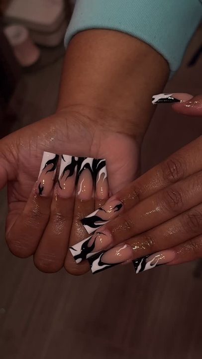 Watch me work 🖤

📅 March Books Are Now Open Click the link in my bio to schedule your appointment or purchase your nail bit kit.

✨ Products Used: Brinaileditt Cuticle Clean-Up Kit — purchase yours at brinaileditt.com

@