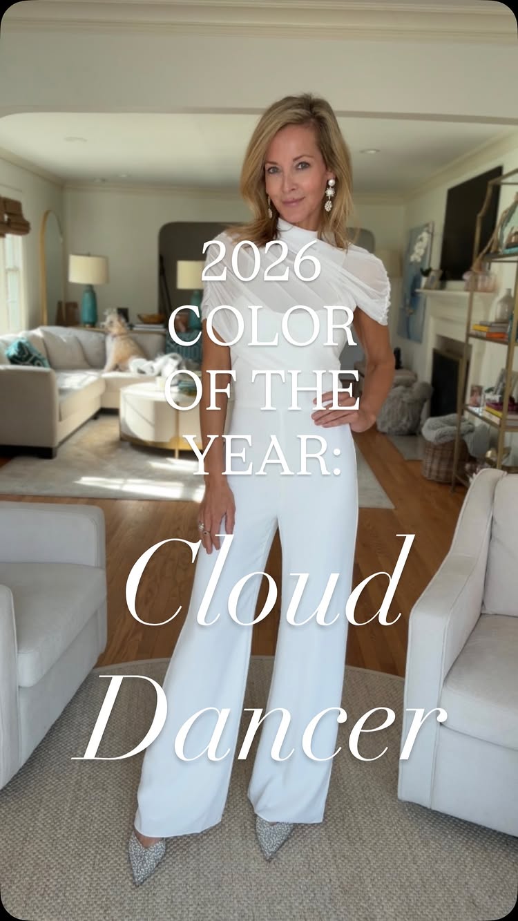 Well, I guess the 2026 COLOR OF THE YEAR nailed it with all this ❄️🥶🧊
“CLOUD DANCER” = a fancy way of saying white 🤣
Loving all the winte