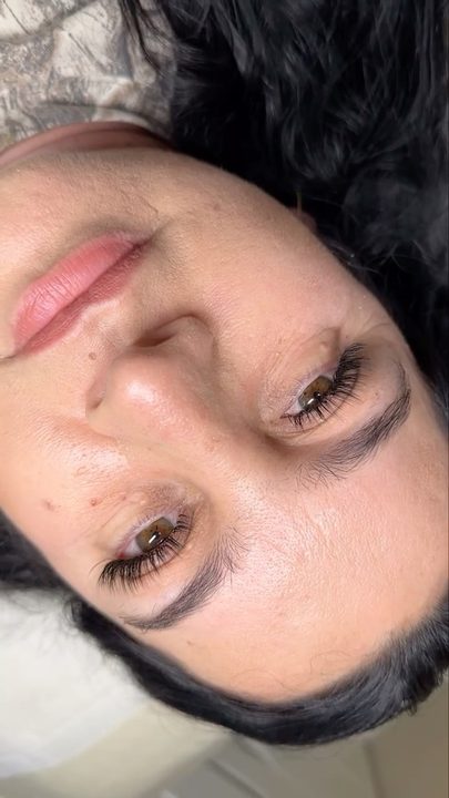 Bridal Lashessss ✨ 

 Pestañas ligeras y delicadas para tu día especial 🕊️ 🤍 ✨ @cuevas.nereyda 🫰🏼

DM me for availability 💌 

#lashartist #lashstylist #lashgoals #lashextensions #lashlove