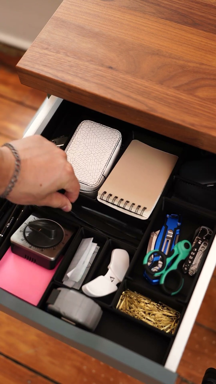Throw Out Your Desk Lamp #hacks #desksetup