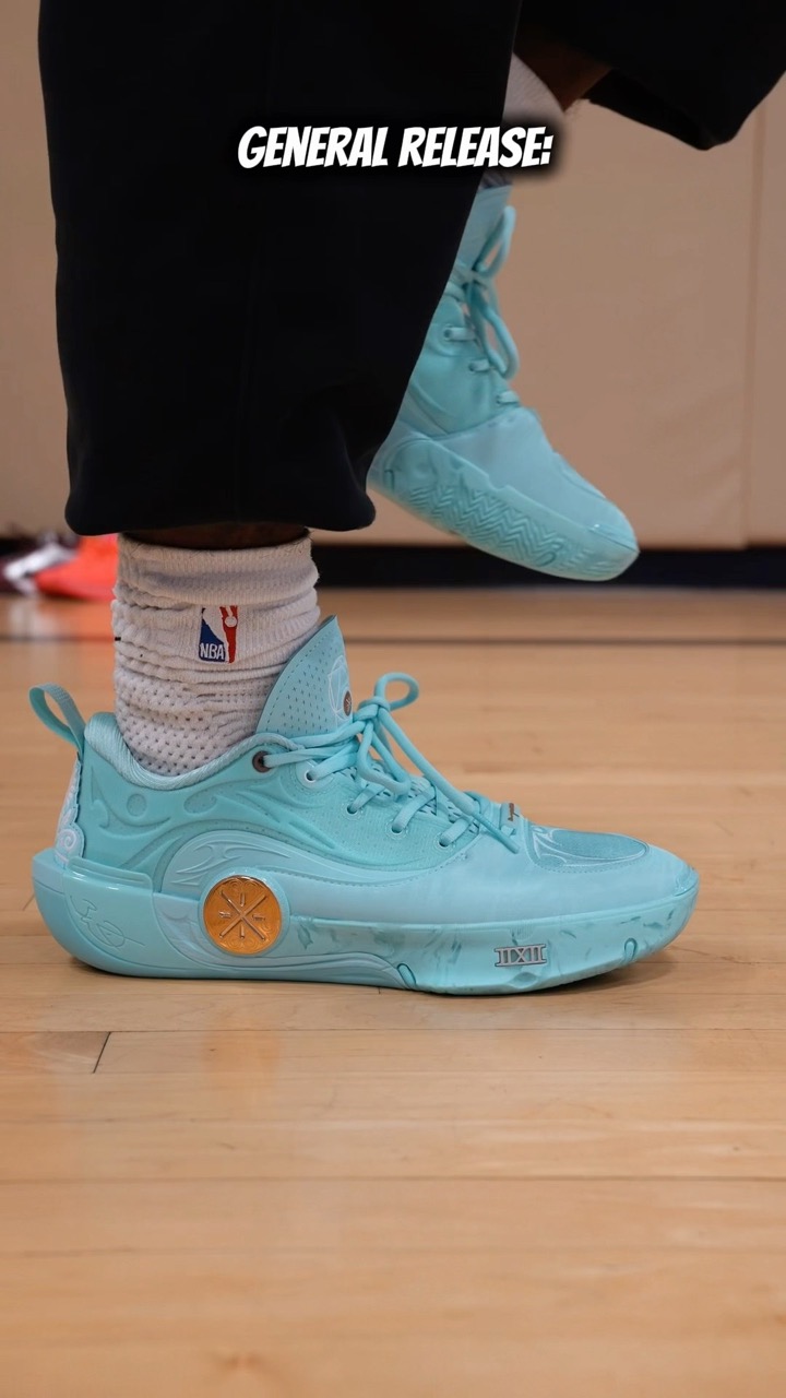 Which Way of Wade 12 Liberty Are You Picking ?!