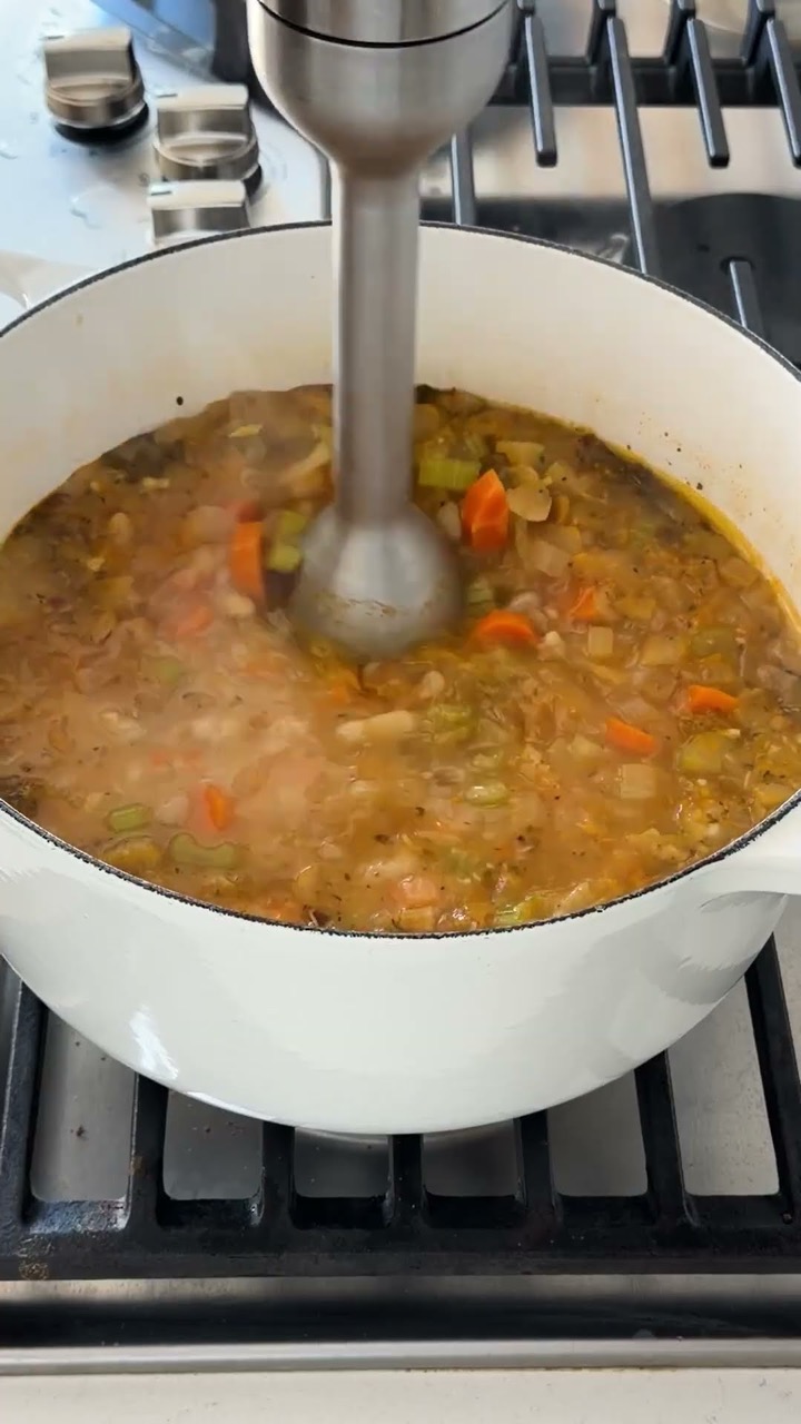 Tuscan White Bean Soup