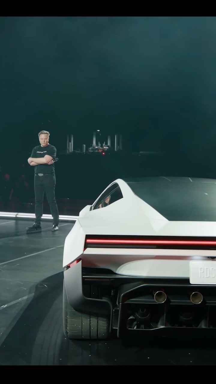 Tesla Unveils INSANELY EXTRAORDINARY FLYING ROADSTER #shorts #tesla #roadster #electric #speed #ev