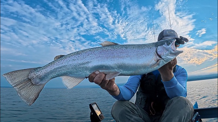 3 Days Kayak Fishing The Finger Lakes | Deep Jigging & Ultralight