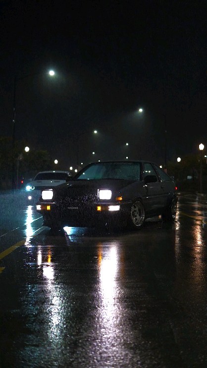 I could use the rain right about now 
•
#ae86 #corolla #toyota #toyotires #workwheels #trueno #popups #jdm #cars #initial #vibe #reels #fun 