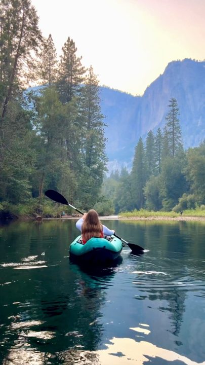Maybe the best part of Yosemite isn’t the famous viewpoints.

Maybe it’s this.

The quiet moments.
The sound of the padd