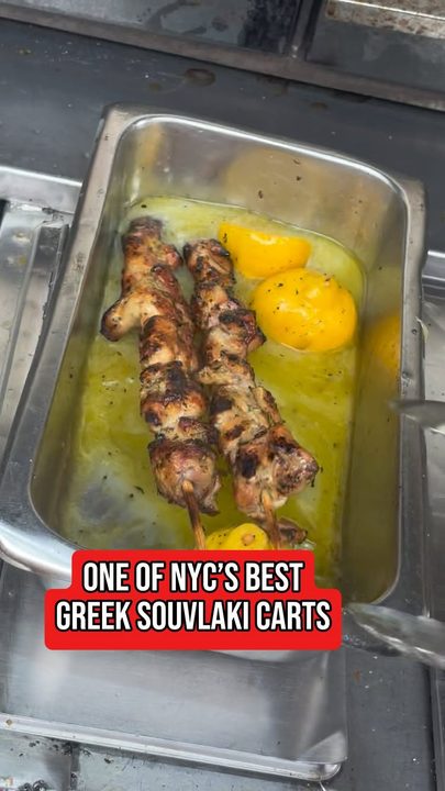 @christossouvlaki is one of NYC’s best Greek souvlaki carts. It is a staple in Astoria with a short and sweet menu. Chicken and pork souvlaki are grilled fresh over charcoal and finished in a lemon olive oil bath. Just f