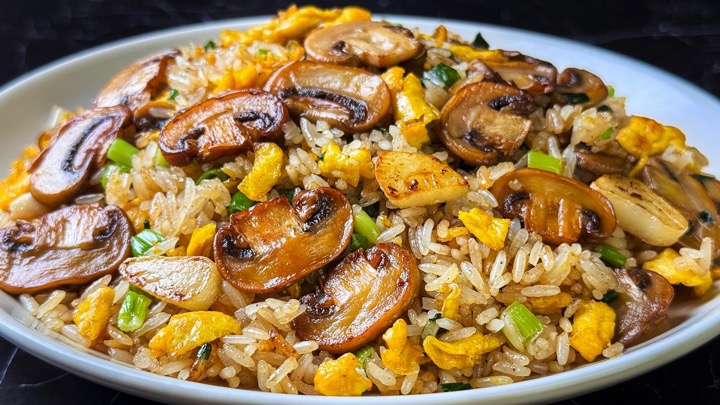 I Make This Fried Rice with Mushrooms When I Need an Easy Dinner!
