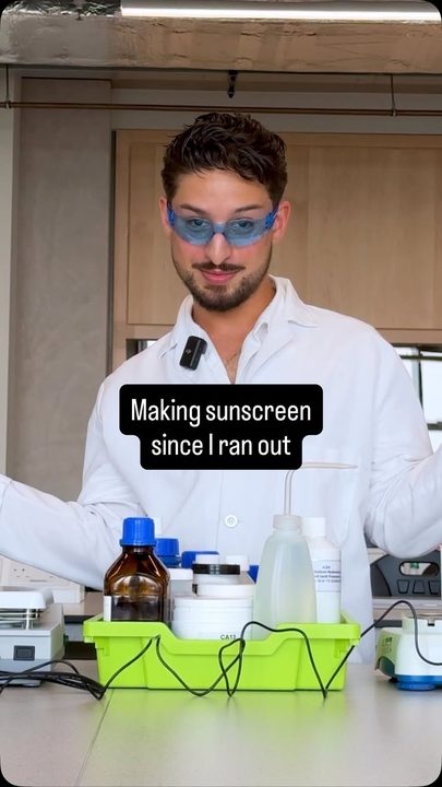 DISCLAIMER‼️Don’t make your own sunscreens at home. This is a formula that was pre-developed and had in-vitro and in-vivo SPF and UVA-PF performed to assure proper protection values. #sunscreen #skincare #cosmeticchemist