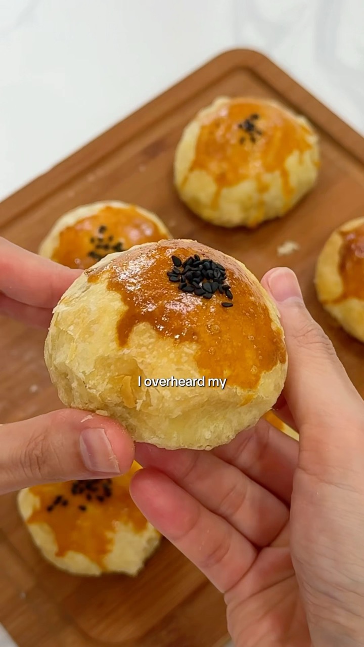 TARO SALTED EGG YOLK MOONCAKE (puff pastry shortcut!!) 🌙🥮 #bakingrecipe #midautumnfestival