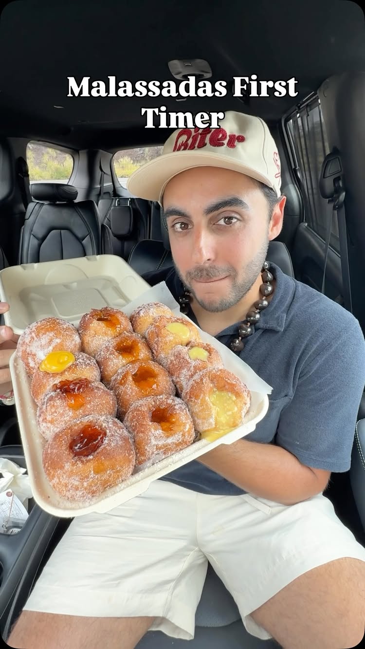 Are pastries technically “sweets”? Had to hit @manuelamalasadaco when I was in Hawaii #foodreview #mukbang