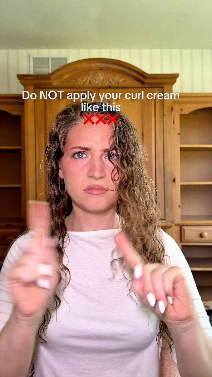 Do NOT Apply Your Curl Cream Like This…❌❌❌ Instead, Do THIS ✅✅✅ #curlyhair