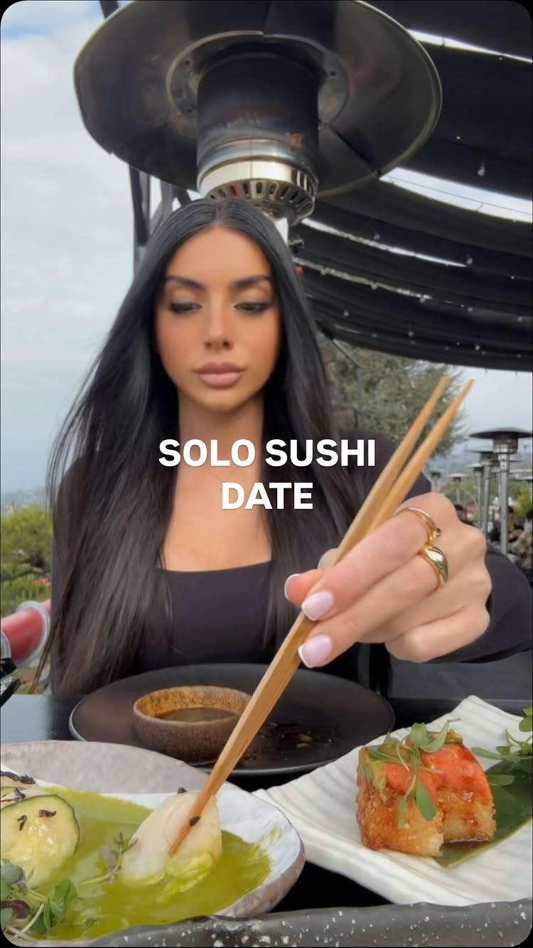 Solo sushi date 🍣 

📍 Yamashiro, Los Angeles CA
@yamashirola 

#solo #pov #food #vlog #fyp