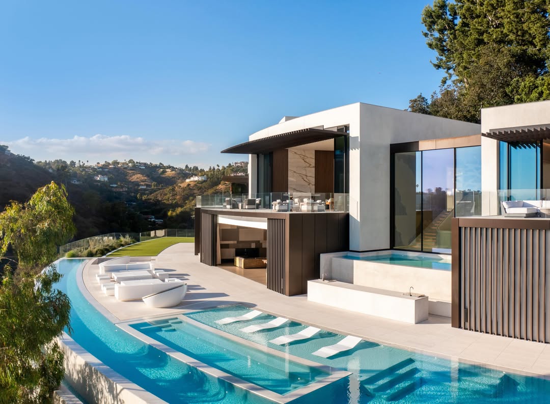 I am excited to announce I am representing this amazing estate in Bel Air. Peak elegance.It is extremely special. 35,000 sq ft. 8 bedroom ma