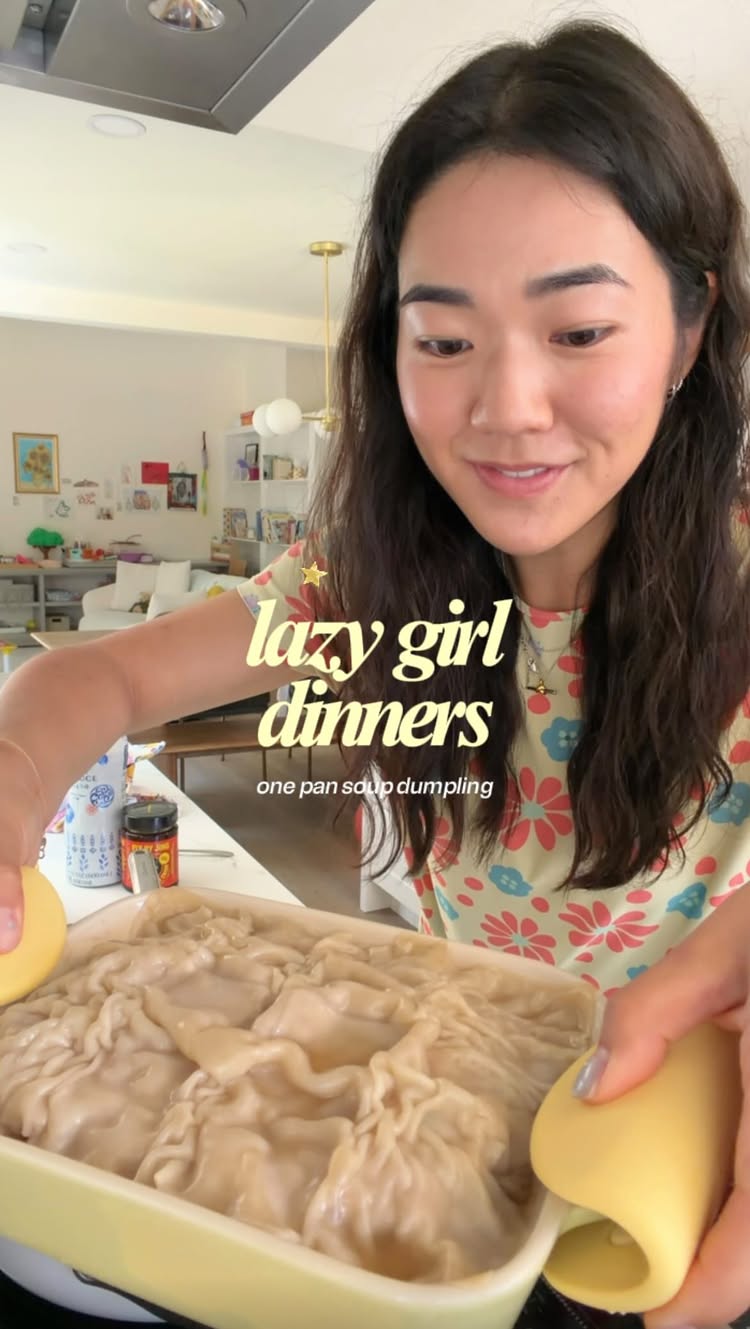 dare i say i prefer these soup dumplings over the ones at DTF??

welcome back to lazy girl dinners where i make easy asian-inspired meals th
