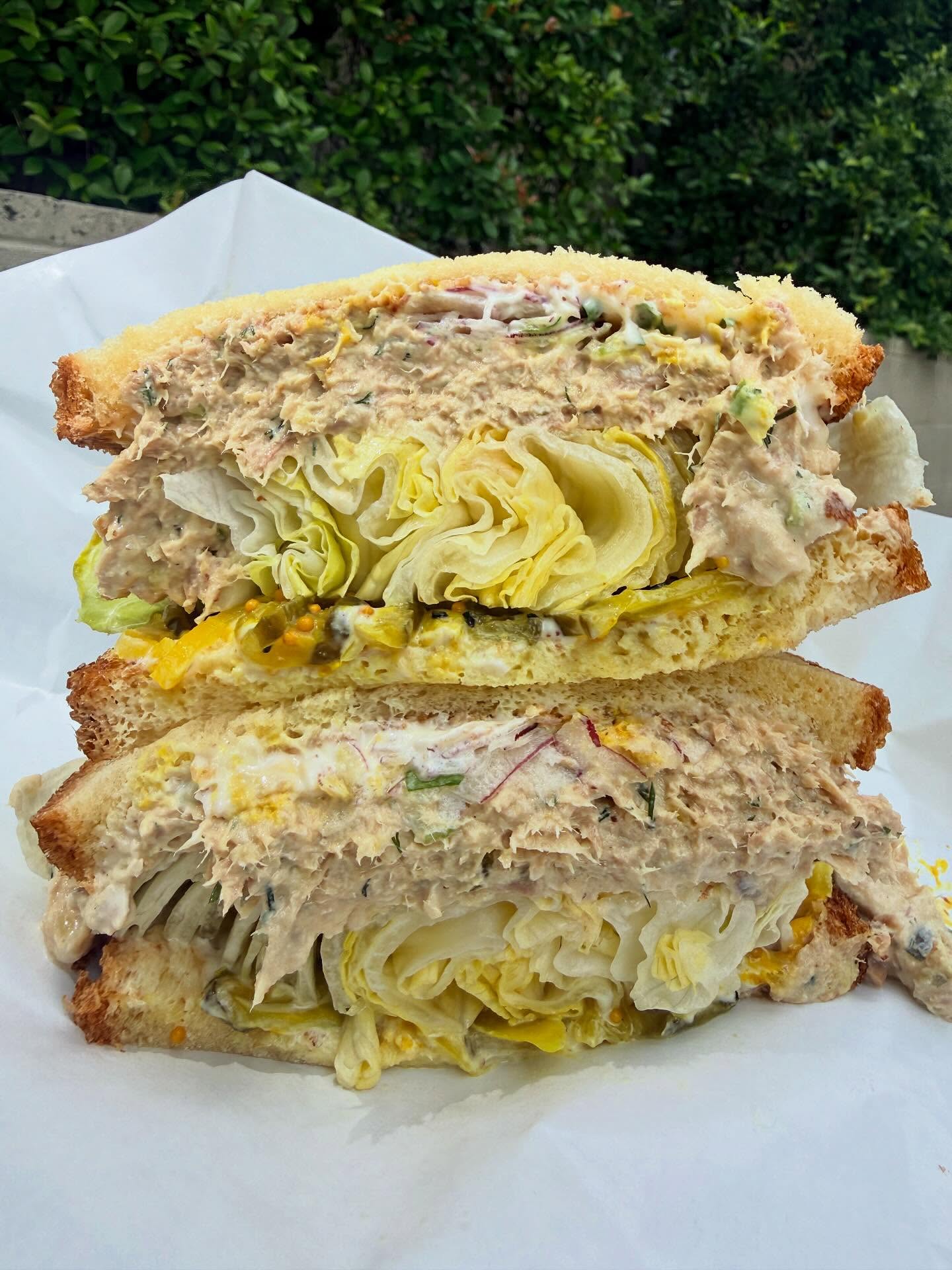 The best things I ate and sipped:

Favorite tuna sandwich @bubandgrandmasbread 

Buttermilk biscuit breakfast sandwich @wifeandthesomm 

And