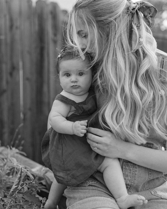 motherhood shoot with the cutest 🥹👒🍓🌷