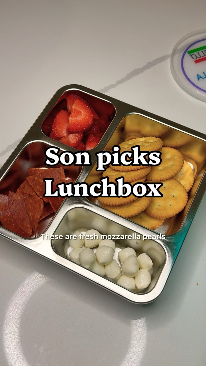 This was gone in like 5 seconds… #kidslunchbox #lunchbox #lunchboxideas