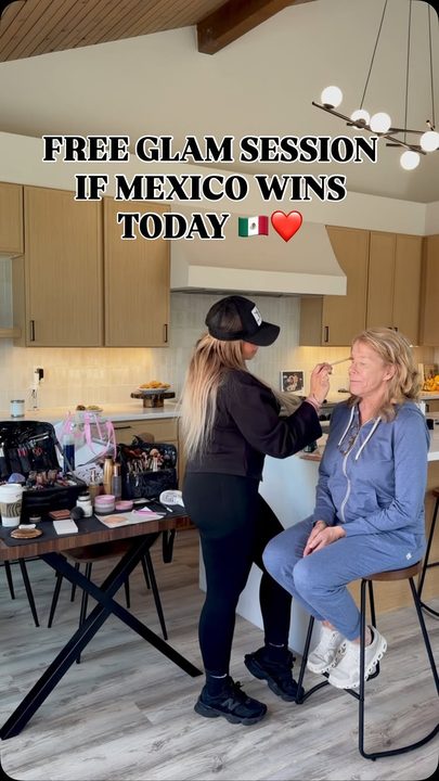 Free Glam Session and Hair style if Mexico wins today 😌🇲🇽❤️ Tag your bestie, share with a friend and comment your favorite type of Glam 💕 
Must be following my page and @idye4beauty ☺️💕 
Will announce ONE winner Saturday