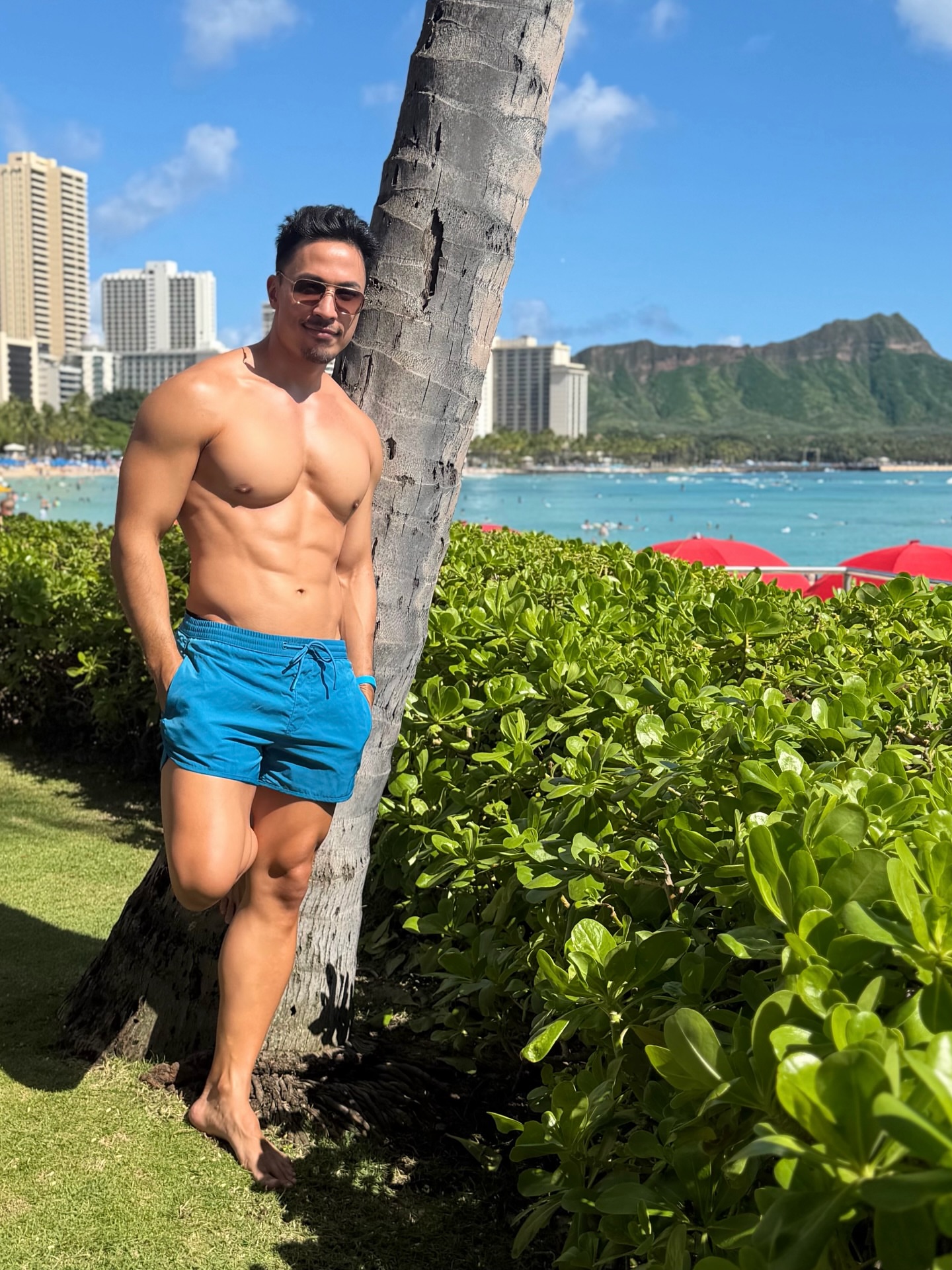 Feb + March = 6 weeks in Hawaii & birthdays on birthdays on birthdays