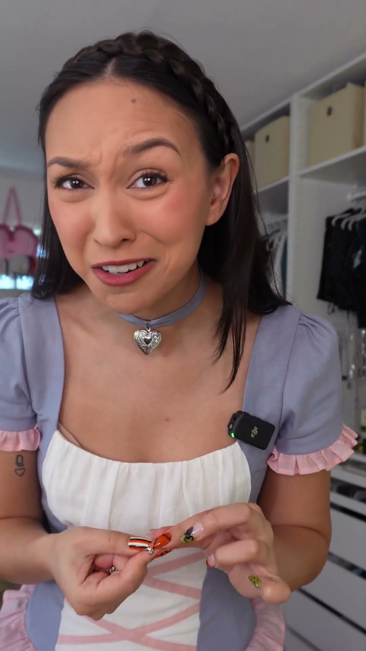 Get Ready With Me: I finished my Erika Costume!!! // Barbie Princess & the Pauper (Part 8)