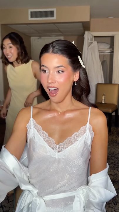 Another great day for a beautiful wedding 💍✨
.
.
.
.
.
.
#sandiegomakeupartist #bridalmakeupartist #sandiegomua #bridalmakeup #weddingmakeup