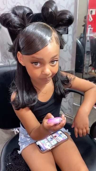 HEARTS AND SWOOPS😍😍🔥🔥🔥🧚🧚🧚🧚 love it 😍😍😍 GRADUATION READY !!! #lalyslays #swoops #hearthair #flipshair #ponytails #slayed #nychairstylist  #viral #bronxhairstylist