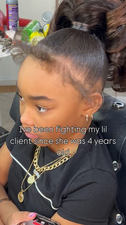 YA LUCKY SHE DIDNT HER CRYING IN THE MIRROR ACTING SCENE LOL !!! I LOVE THE CHALLENGE CUZ WATCH TILL THE END ♥️

FOLLOW MY LIL MODEL @majesty_nevaeh 

#lalyslays #bronxhairstylist #slayed #wigs #braids #viral #braider #