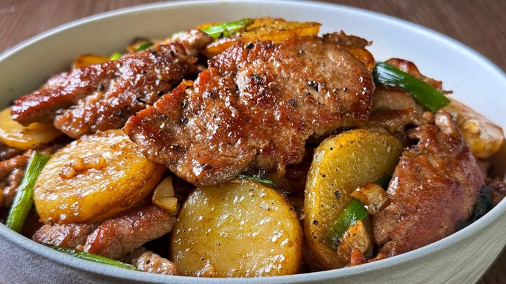 Black Pepper Pork & Potato Stir-Fry (So Delicious!)