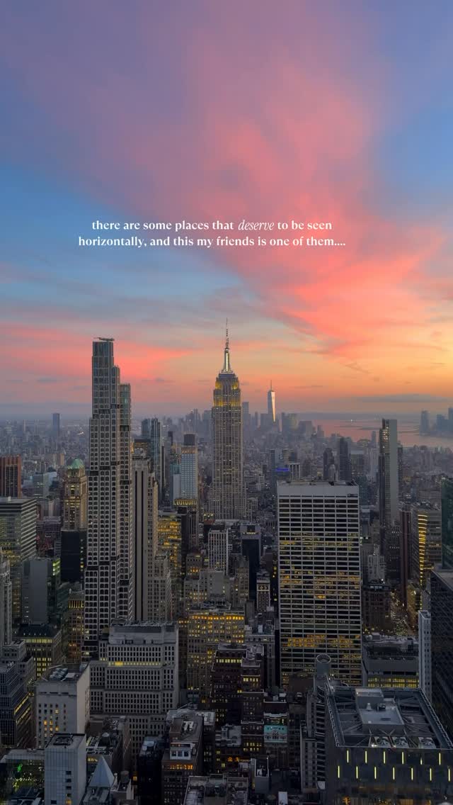 the sky was soooo lover coded 🌇🚕🩷

one of the best views of the city is Top of the Rock and we were greeted with the most incredible suns