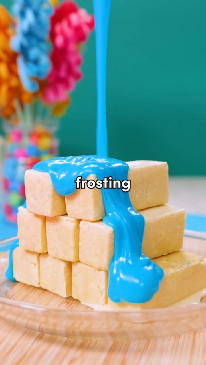 I can't believe I ACTUALLY ate butter with frosting! π§π¦