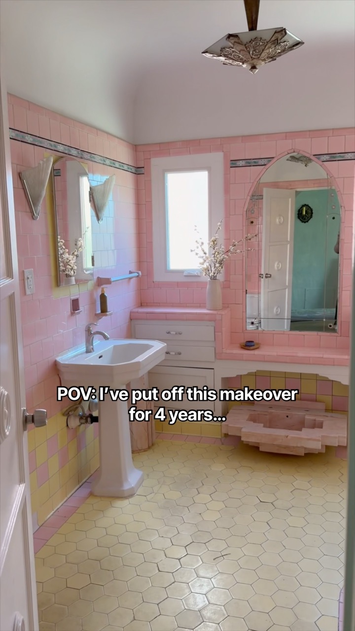 1920’s Pink Bathroom Makeover!