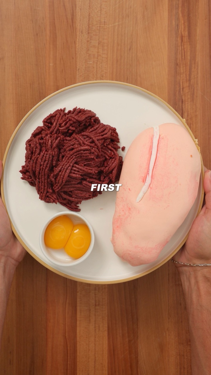 It’s raw #cooking #food #foodasmr #recipe