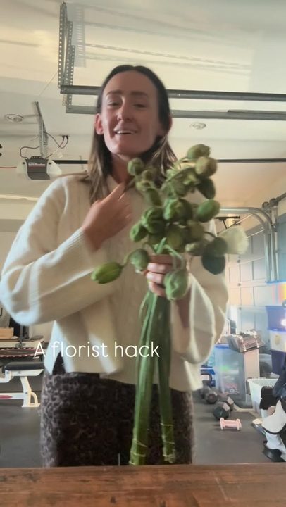 Florist Hack for Structural Bouquets

Use a rubber band. Wrap it three times around your stems once loosely gathered. Not tight - just enough tension to create structure. Then shape in layers: low, medium, high. It holds
