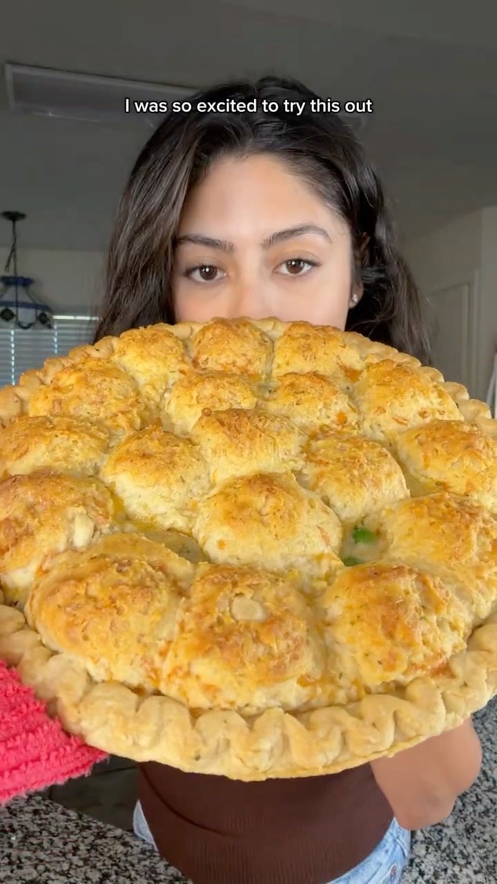 I should’ve tried this sooner! 🍗🥧#tiktokmoments #tiktok