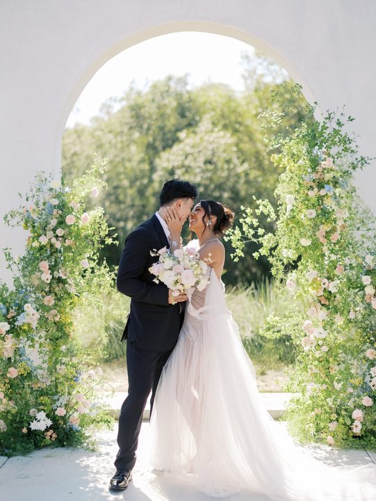 Sun drenched vows and beautiful moments tucked into the hills of Southern California!🥰 An unforgettable day at Jeune Perche!❤️

Venue: @jeuneperche
Photographer: @_madisonellis
Planner: @sunshineeventsco
Videographer: @j